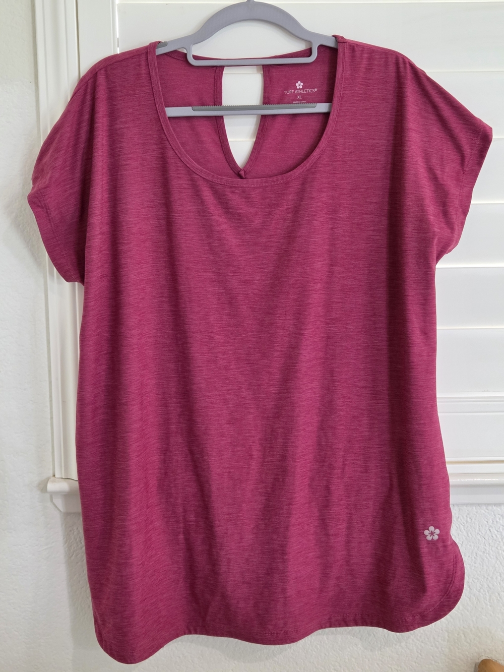 Tuff Athletics Women's XL Pink Heathered Activewear Top Keyhole Back Short Sleev